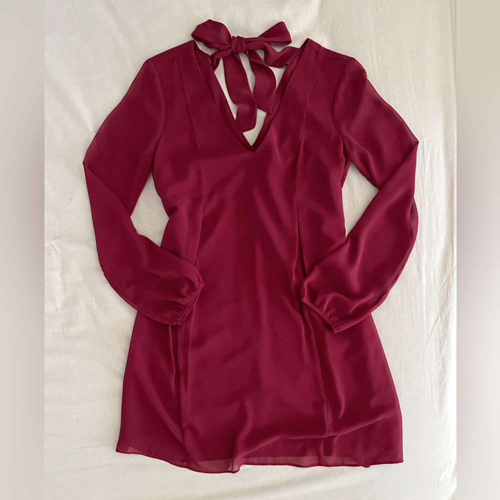 New Holiday Burgundy Red Bow Back Cocktail Dress BCBGeneration - XS/S